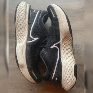 Nike ZoomX Invincible Run Flyknit